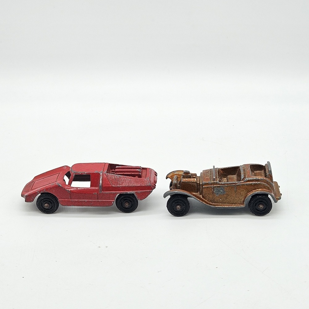Vintage Tootsietoy Lot of 2 Diecast Cars - Red Fiat Abarth & Bronze Roadster - Picture 2 of 7